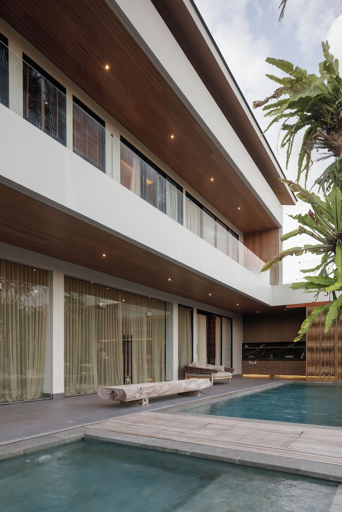Lila Villa Pererenan - Bali Invest Club