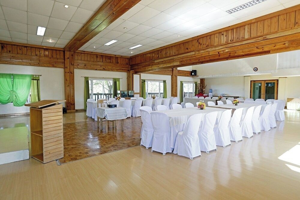 Ridgewood Hotel Baguio Near The Mansion