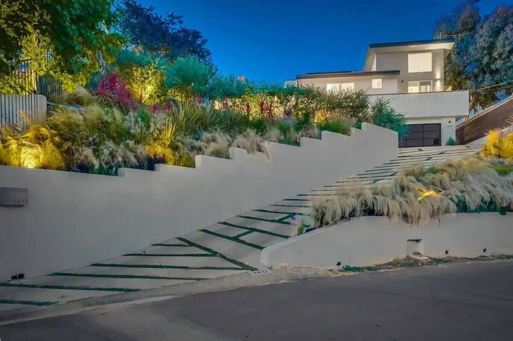 Troy Dr - Sleek & Modern Hollywood Hills Home With Stunning Views