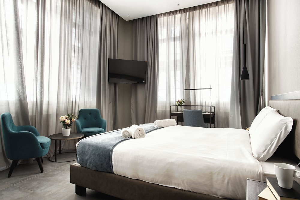 Superb Room for 4 near Duomo di Milano
