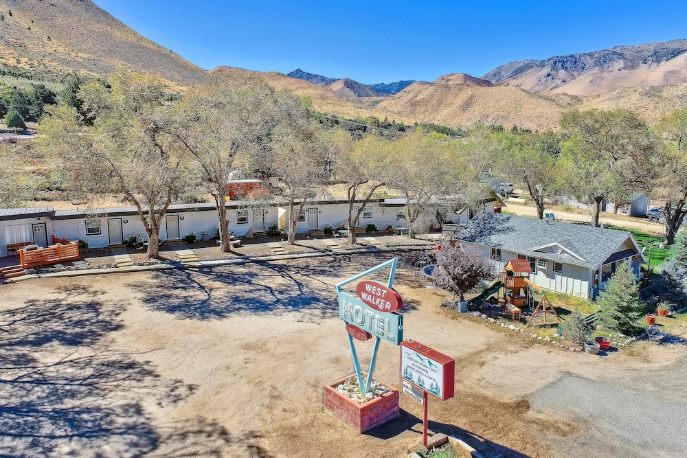 West Walker Motel