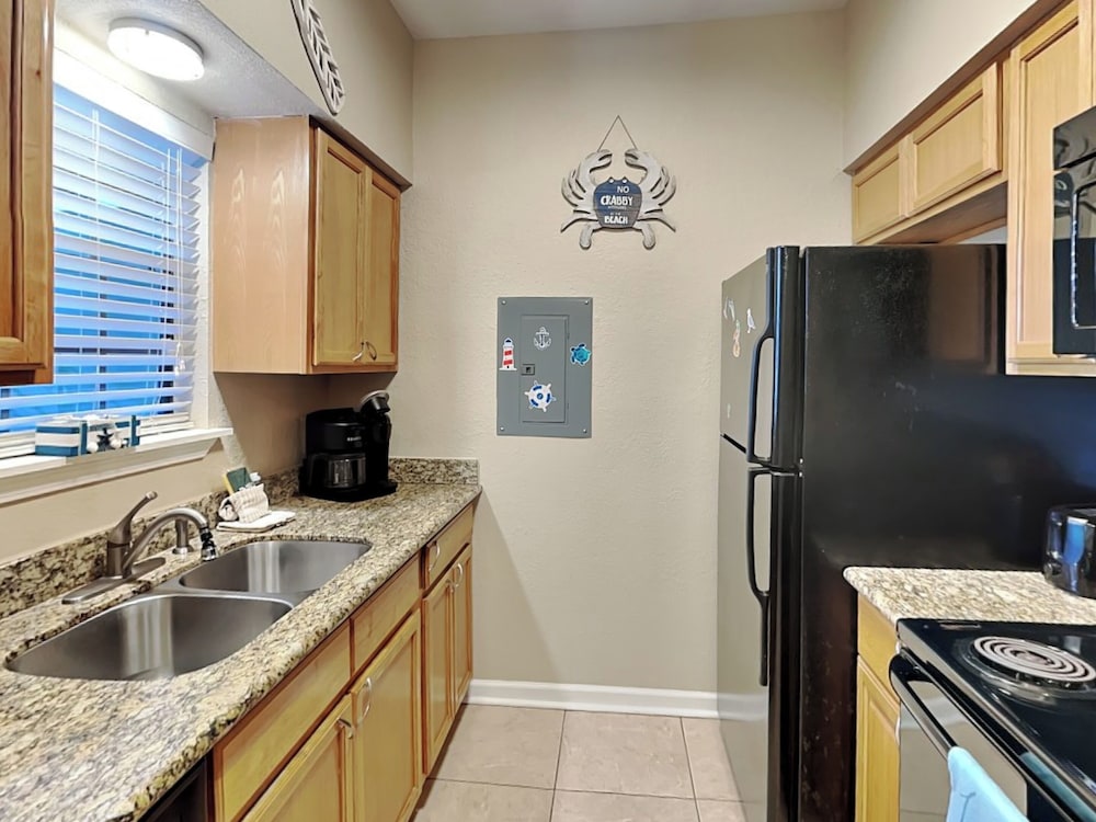 Harbor East Condominiums 414D by Ryson Vacation Rentals