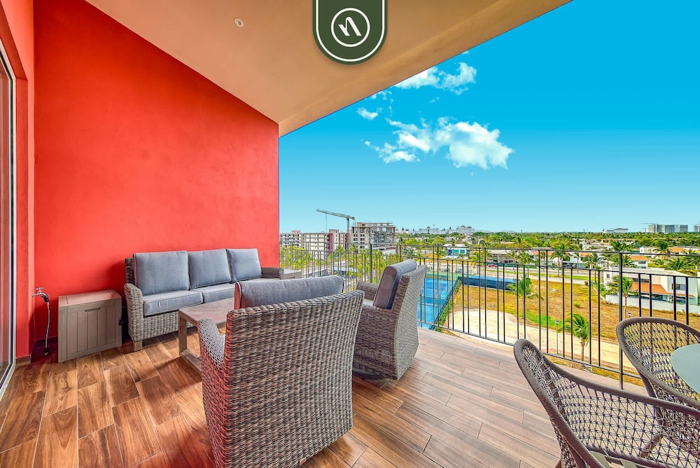 2BR Penthouse in Nuevo Vallarta - Terrace - Pool