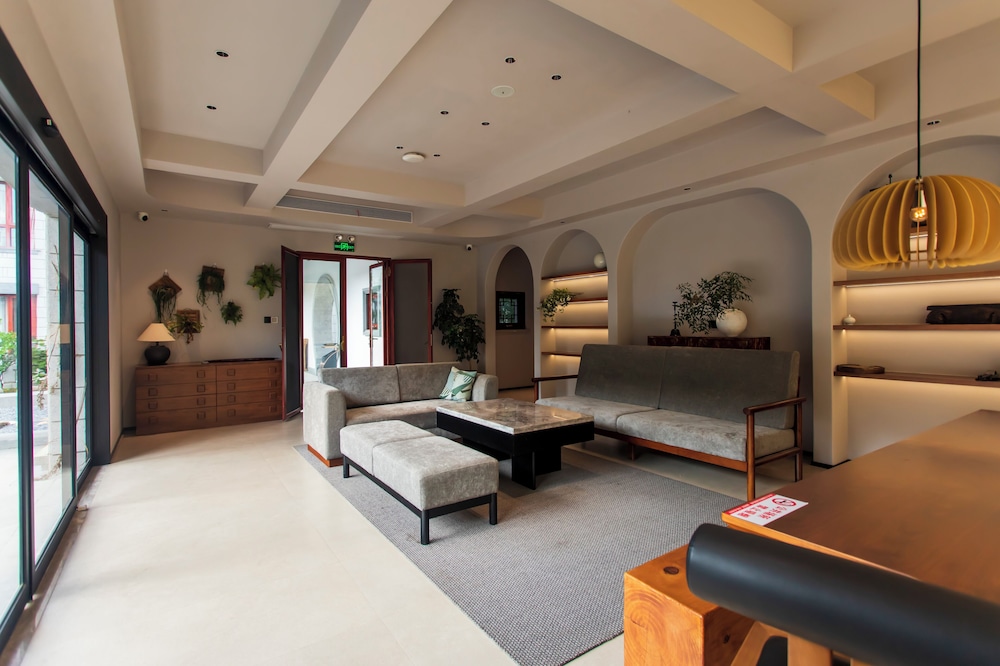 Wu Yi Creekside Homestay