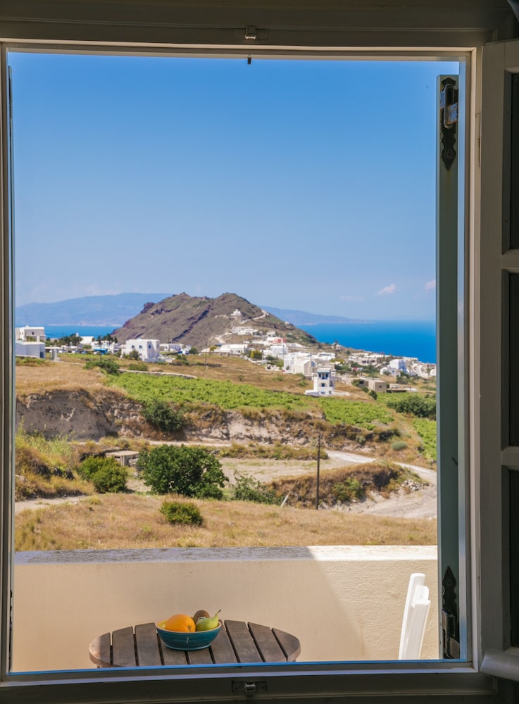 EOS Villa