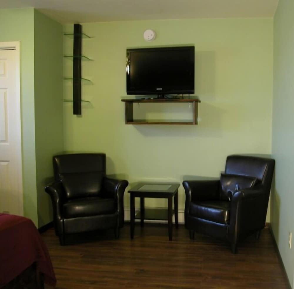 Waterview Rooms
