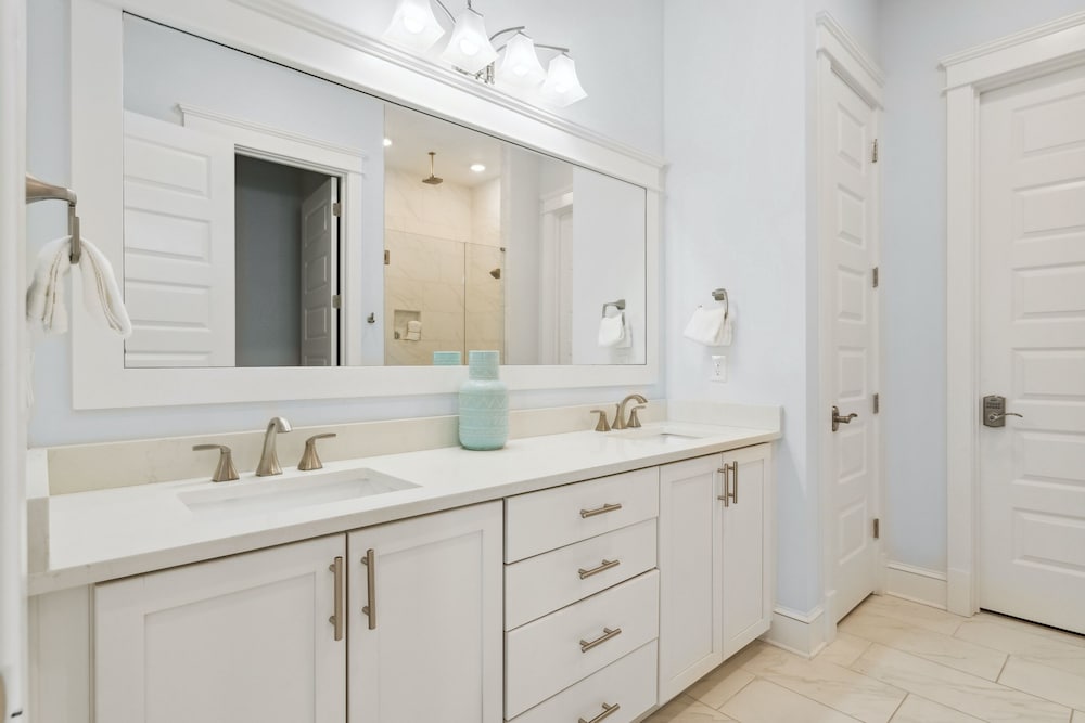Prominence on 30A by Panhandle Getaways