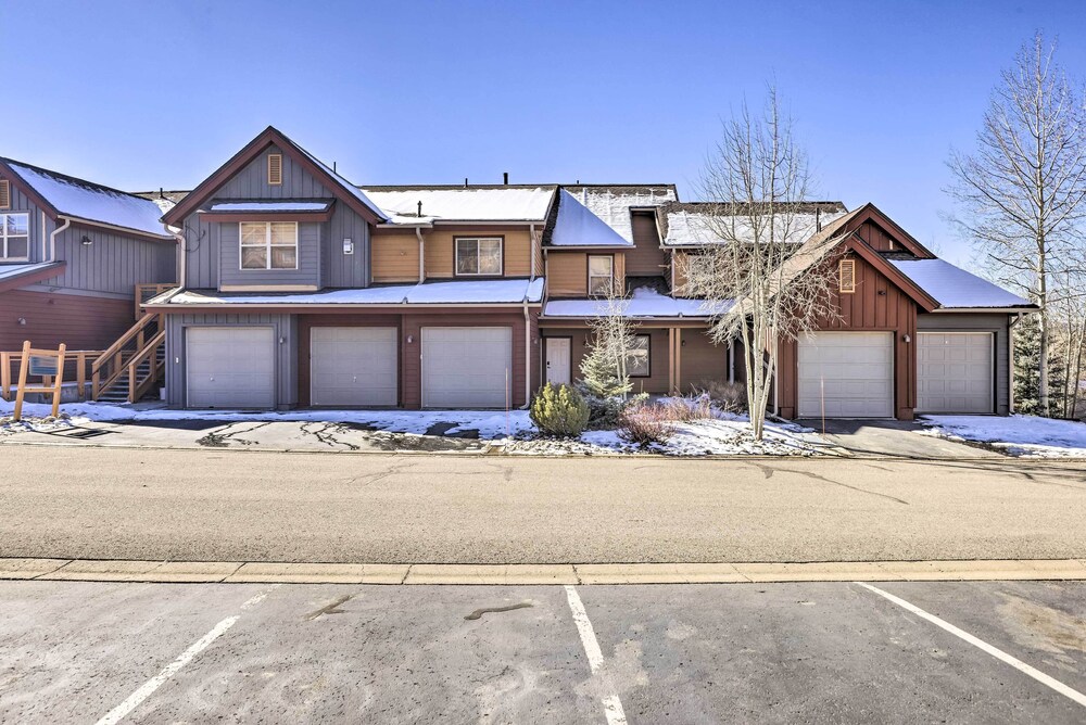 Spacious Fraser Condo ~ 6 Mi to Winter Park!