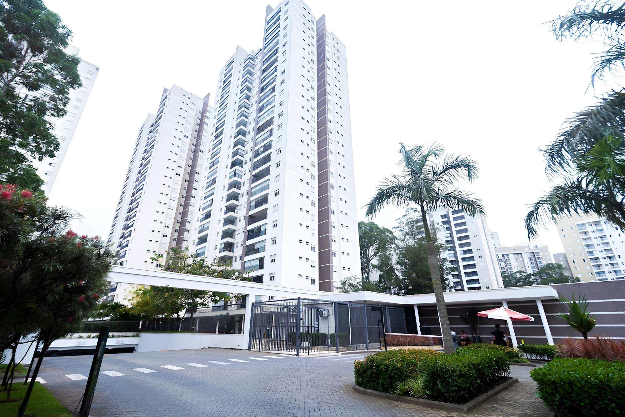 Apartamento no Morumbi com Churrasqueira