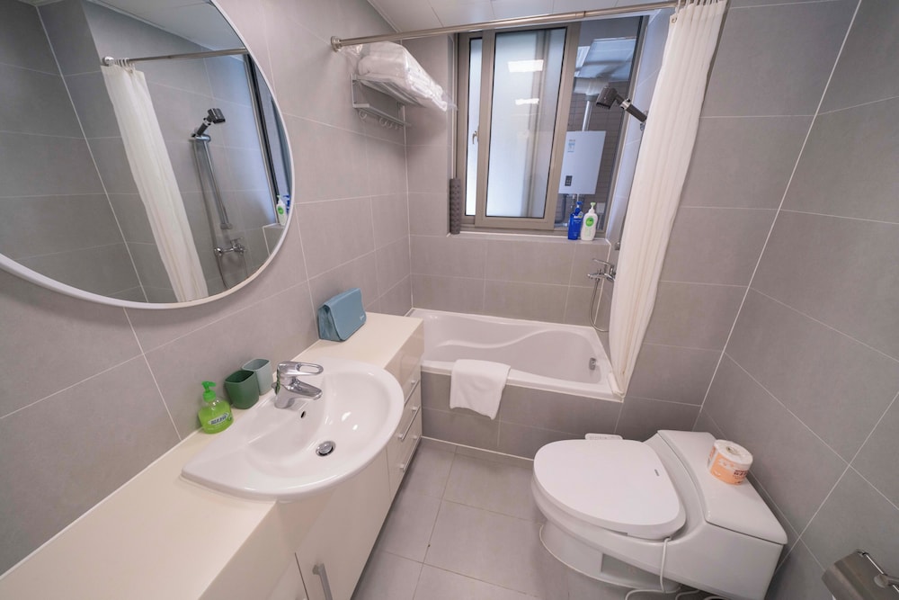 Tyms 1BR 1BA Apt Yongxin Century