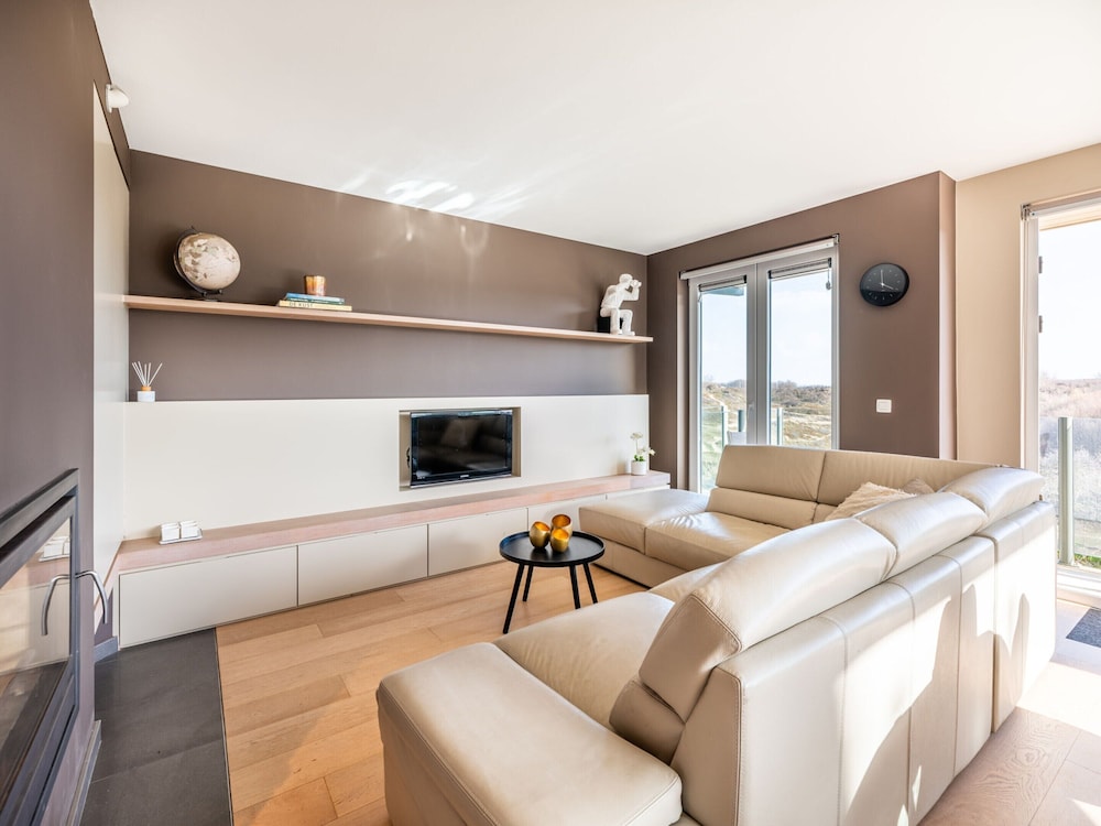 Beachouse 101 on the Dunes and the Beach
