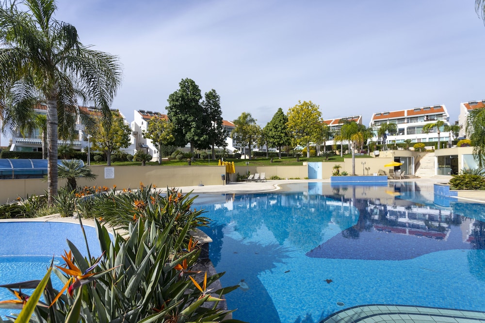 Limassol Vacations - Bay View Gardens Apartments with Pool - Property Image 86