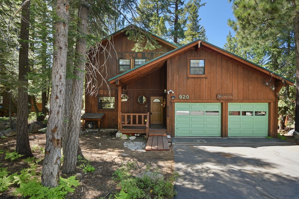 Homewood Creekside Cabin view 5