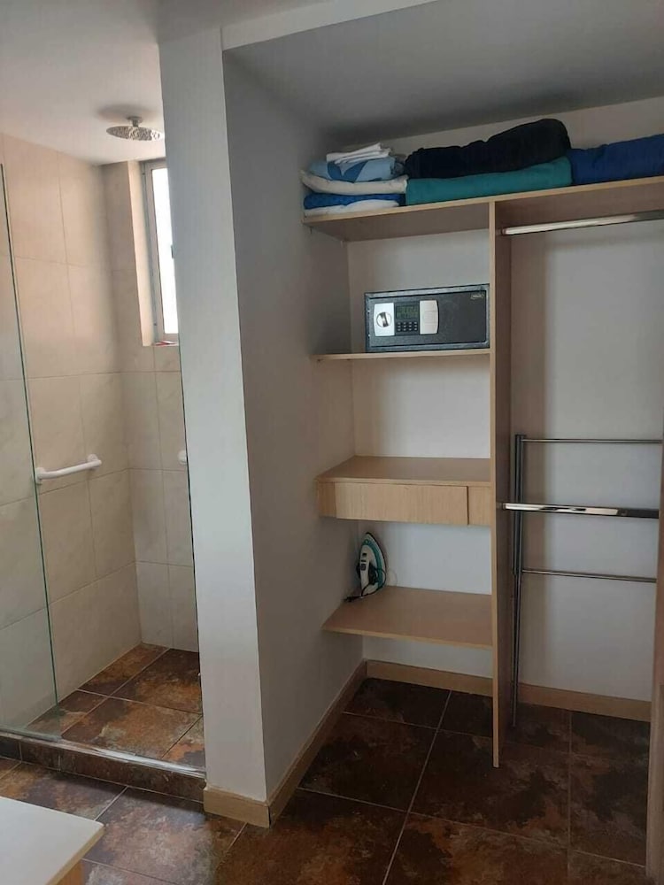 Lovely one bedroom condo in Laureles