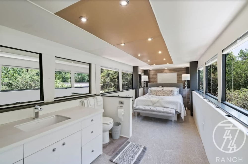 7744 Ranch Entire Resort
