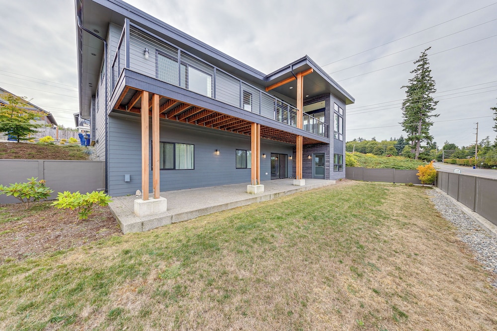 Fenced Yard, Water & Island Views: Anacortes Home!