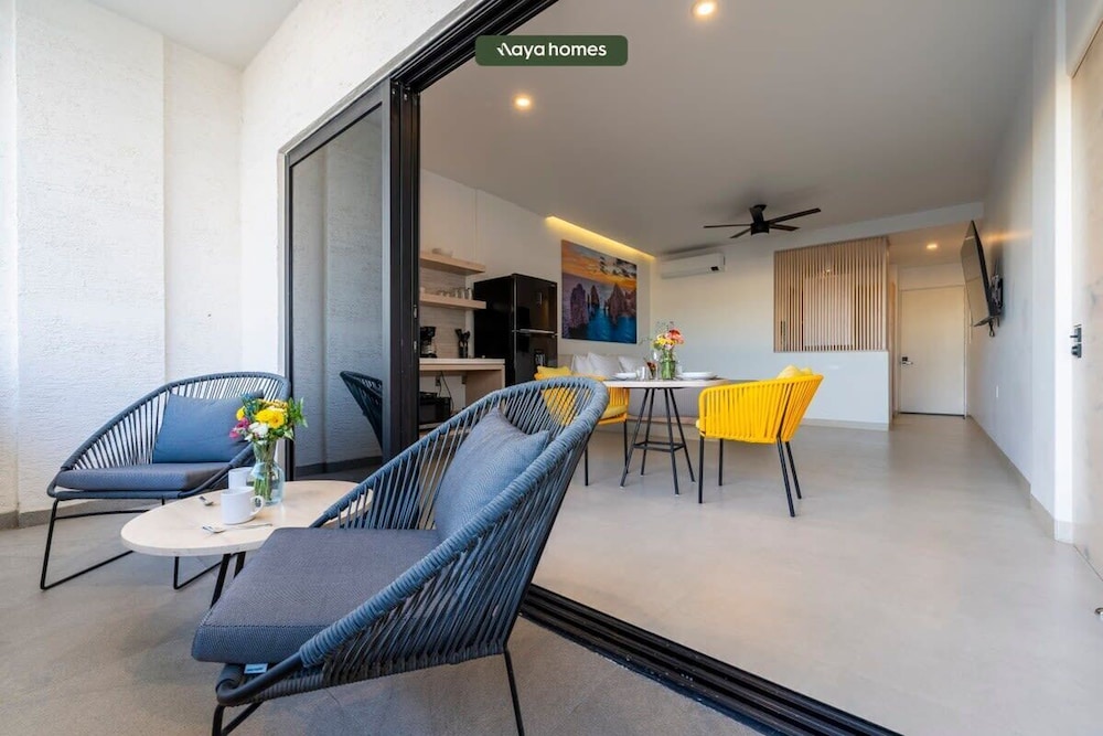 Amazing Studio - Terrace Overlooking the Marina