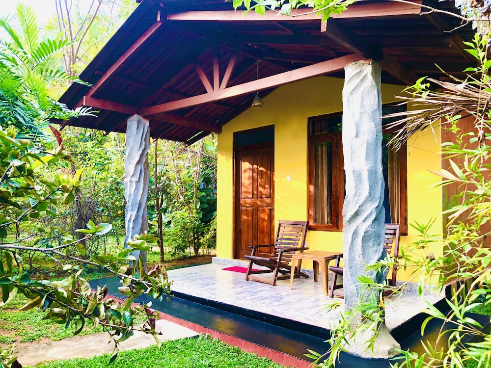 Sungreen Cottage Sigiriya view 2