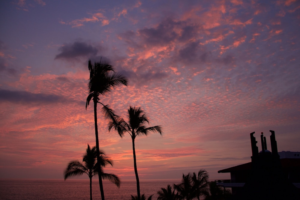 Fabulous Ocean View - Sunset - Lanai Dining - Beautifully Upgraded - Vrkcv