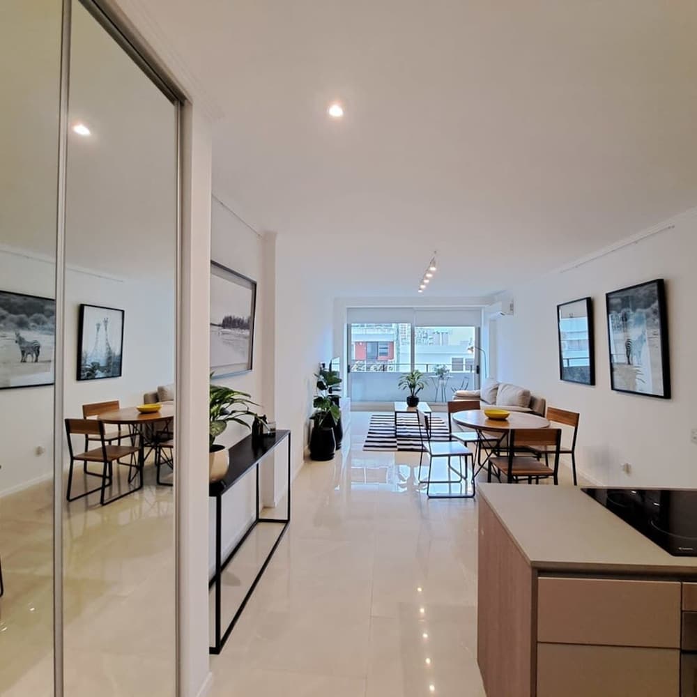 Recoleta Deco Premium 1BR in Buenos Aires