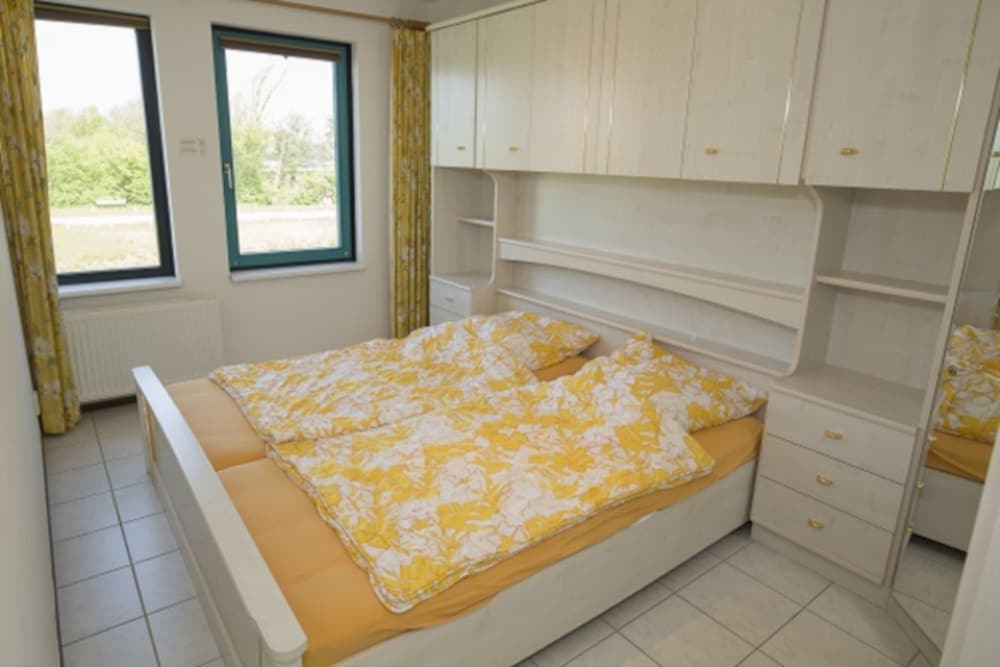 Apartment Sint Maartenszee Near the Dunes