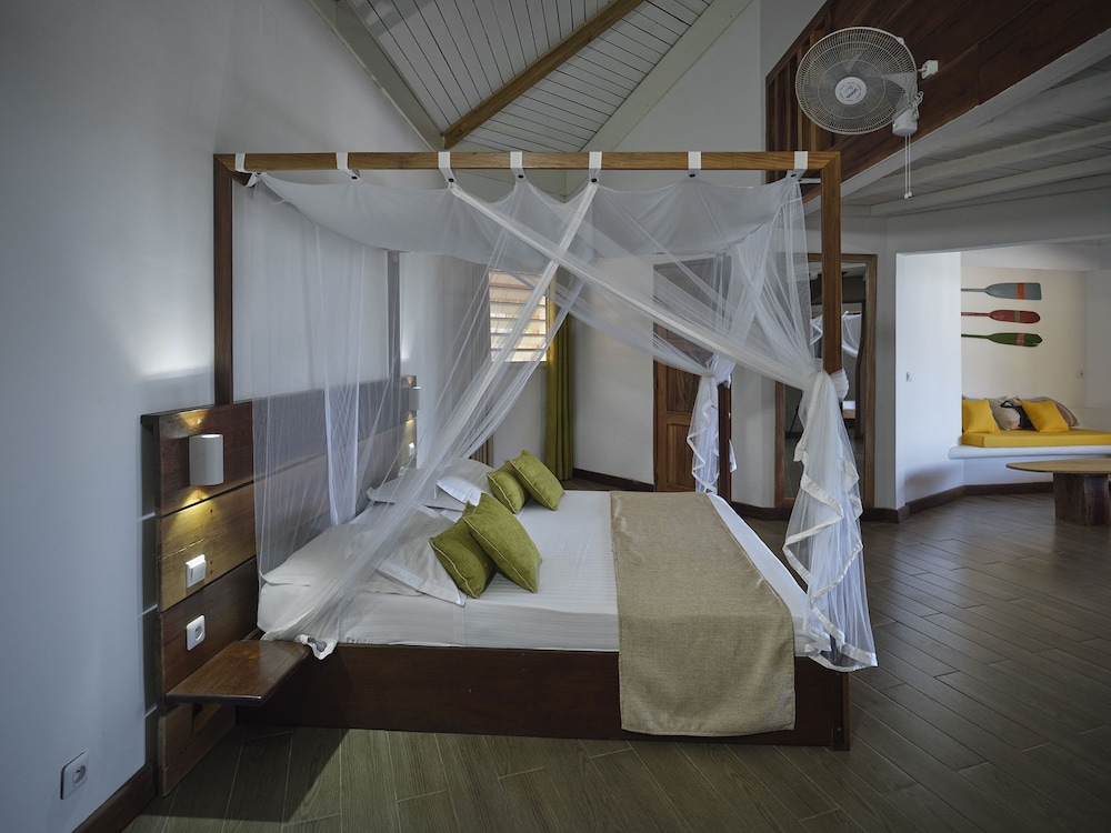Antsanitia Resort