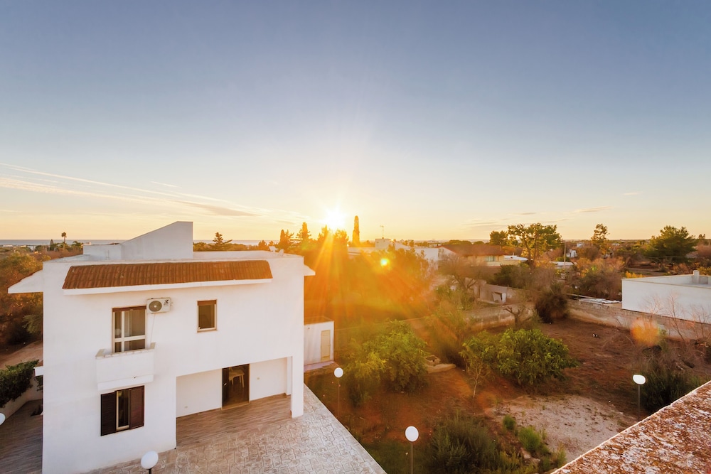 Porto Cesareo Air-conditioned Villa 12 Beds Torre Cesarea