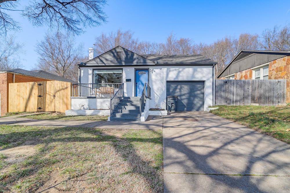 Lovely Tulsa Vacation Rental ~ 3 Mi to Downtown! view 3