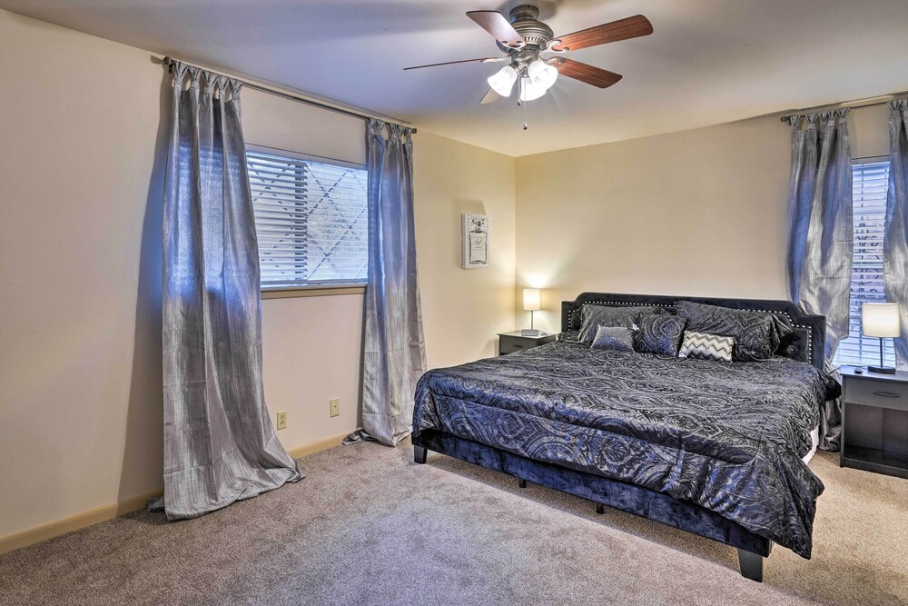 Cozy San Antonio Home w/ Patio, 1 Mi to Airport! view 4