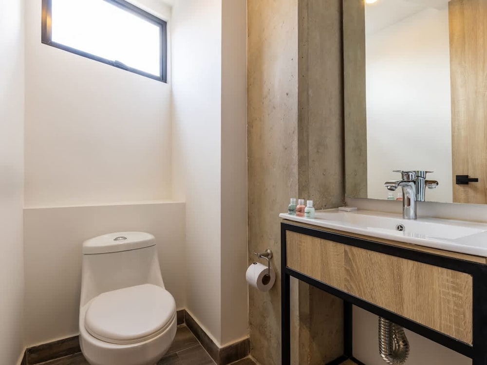 Stunning 1 BR in Chapinero