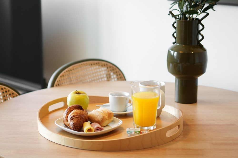 Bom Sucesso Executive Flat 5 4 by Feel Porto
