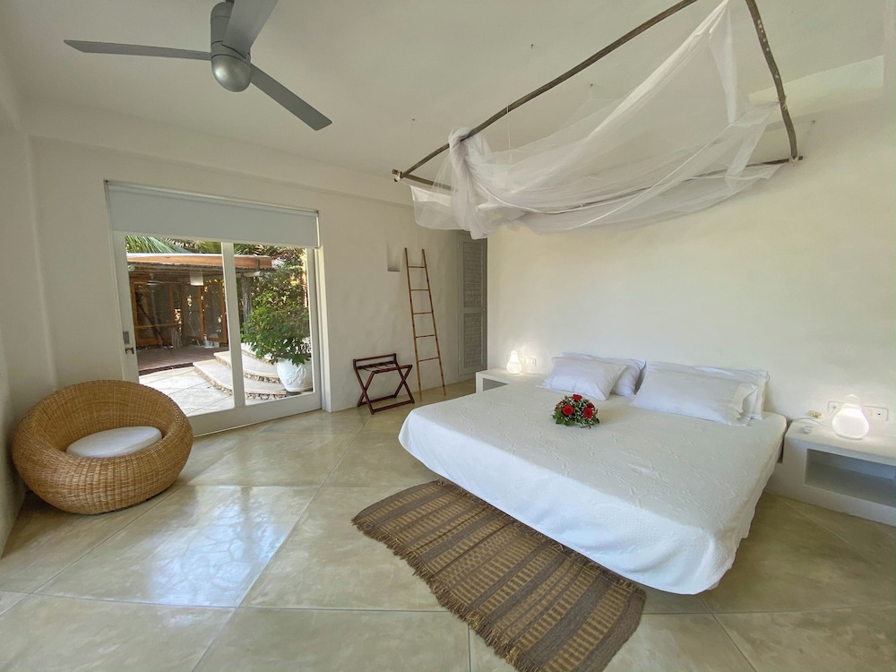 Villa  Deluxe Los Cocos - Property Image 27