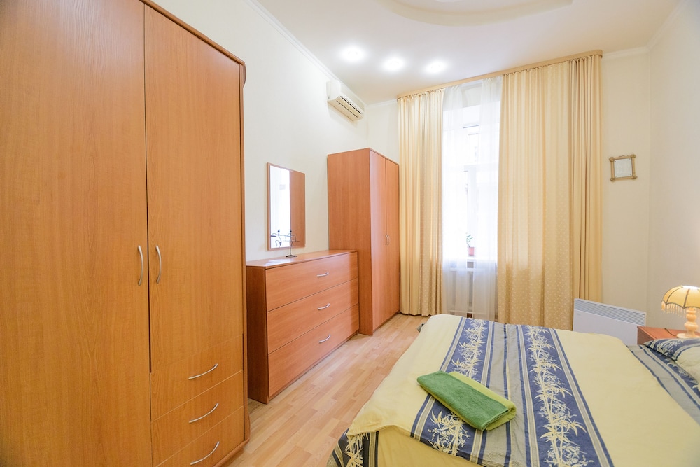 Kiev Accommodation Hotel Service