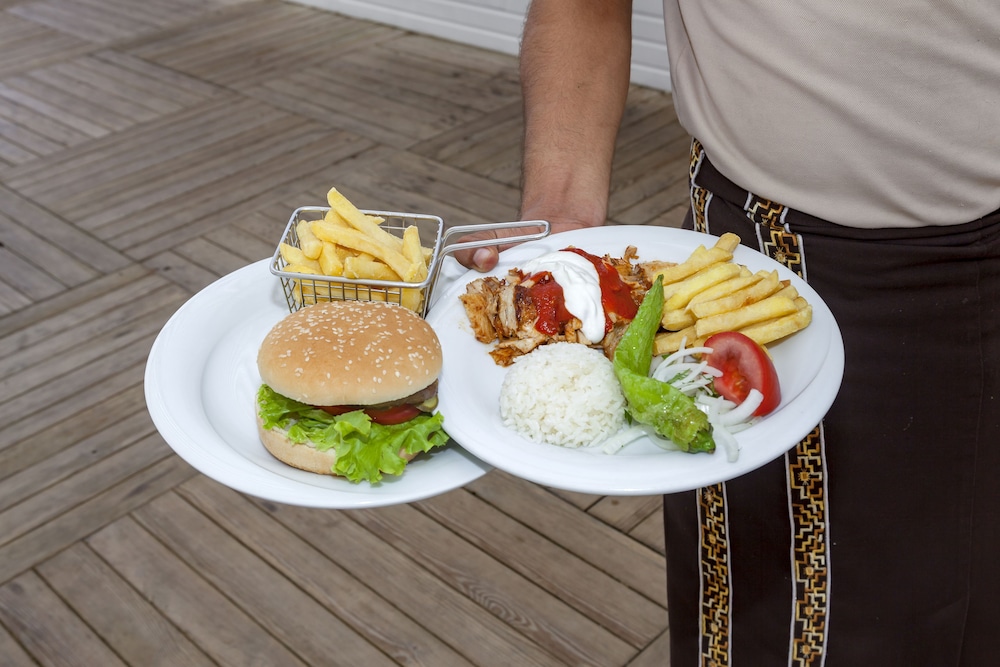 Royal Alhambra Palace – All Inclusive