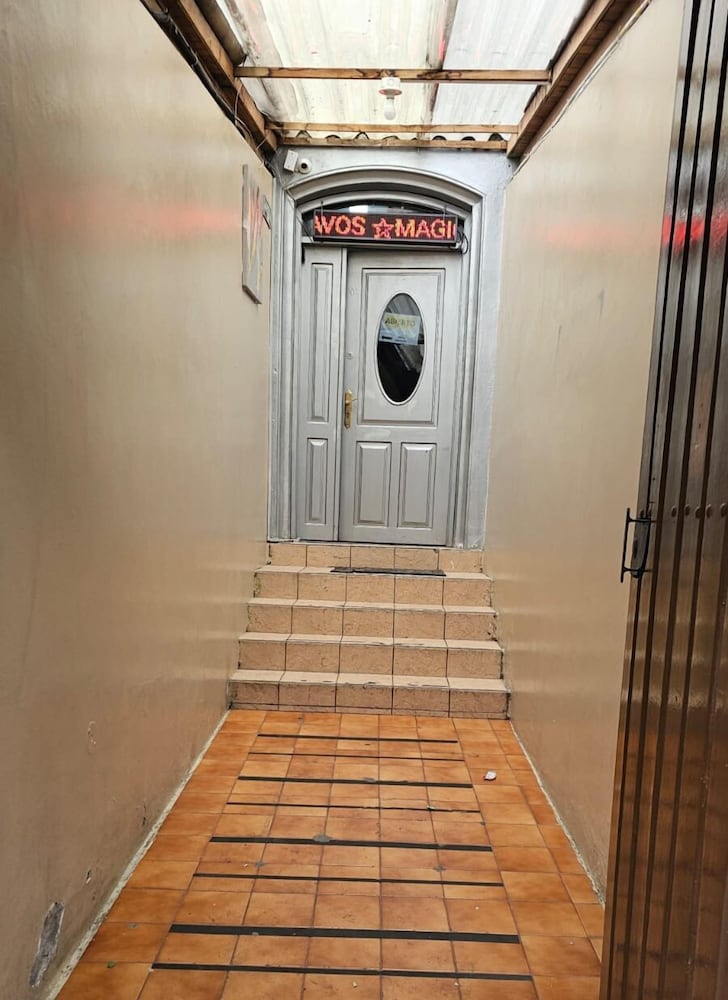 MAGIC HOSTAL
