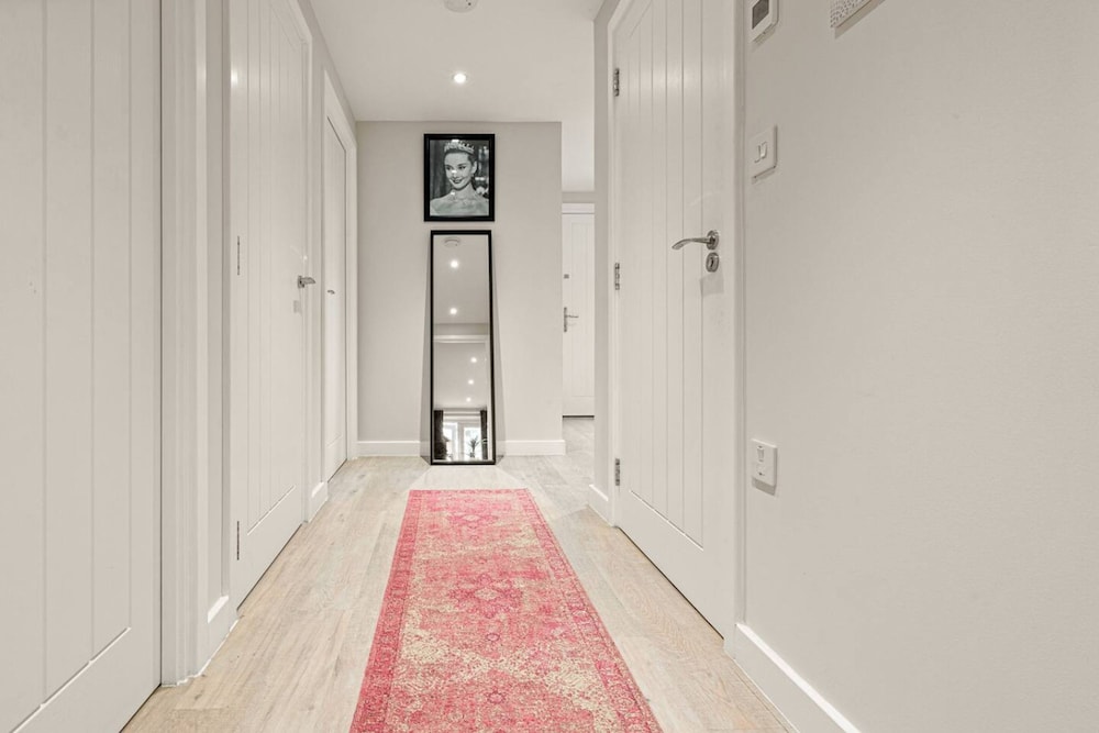 Franklin Apartment - From 140 Per Night
