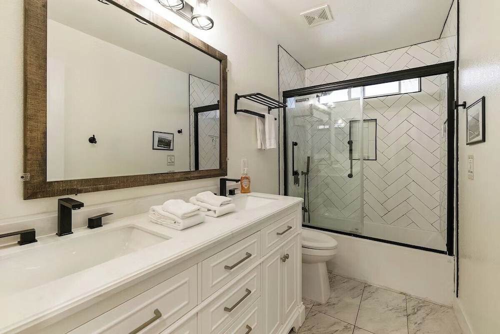 Chandler Hideaway - Relax & unwind