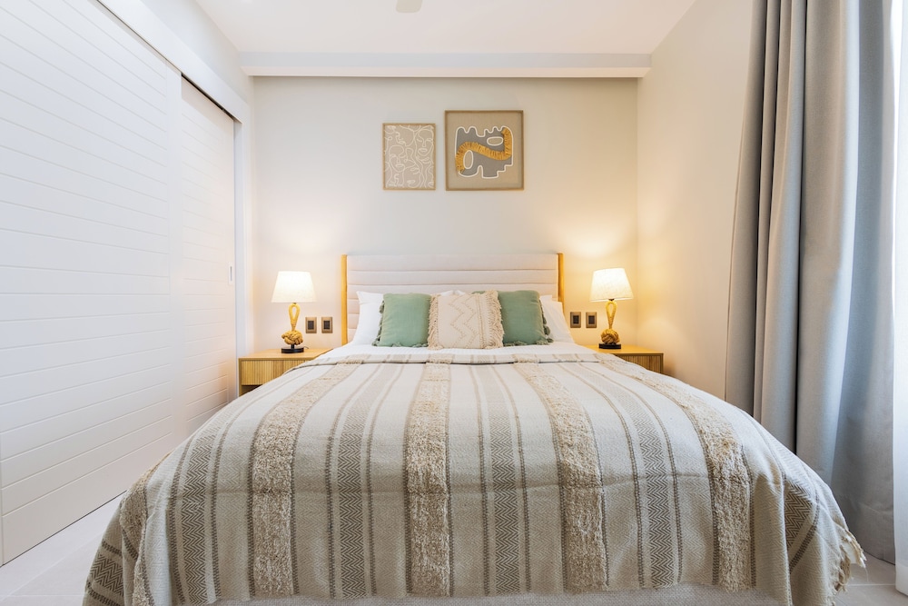 2BR Gardenia Retreat - Picuzzi & Pool