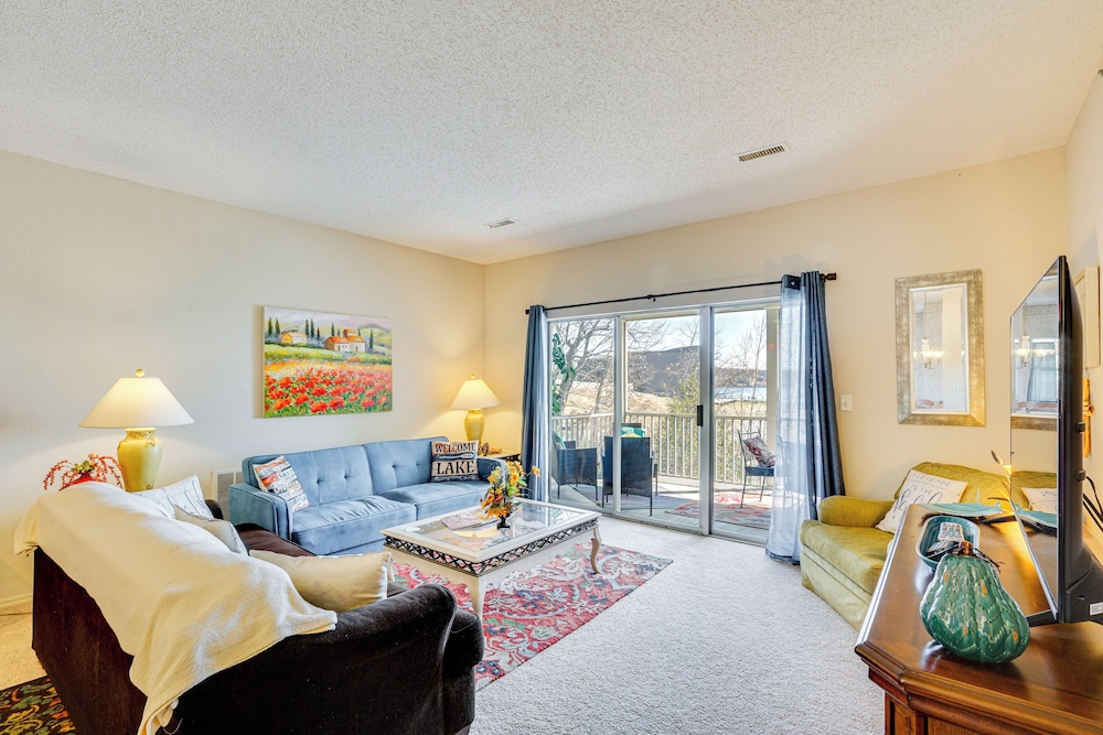 Waterfront Condo w/ Pool on Lake of the Ozarks