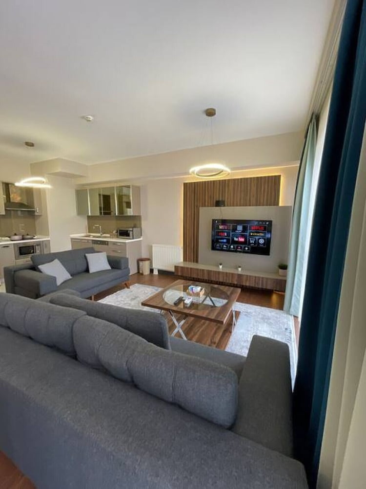 Spectacular 2 1 Apartment in Prime Suites Hotel