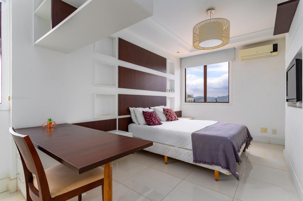 Coverage in Barra da Tijuca for 6 People Lc2207