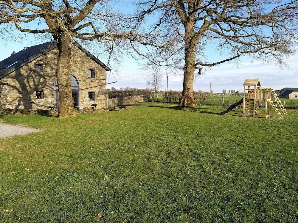 Photo 16
