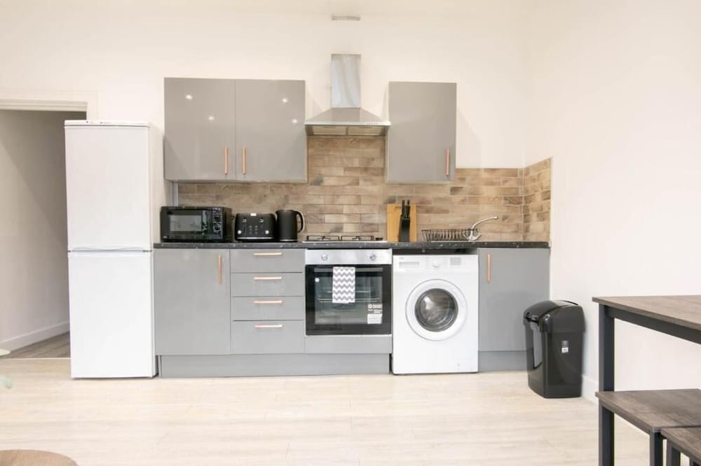 Cosy 3 Bed Flat in Southsea