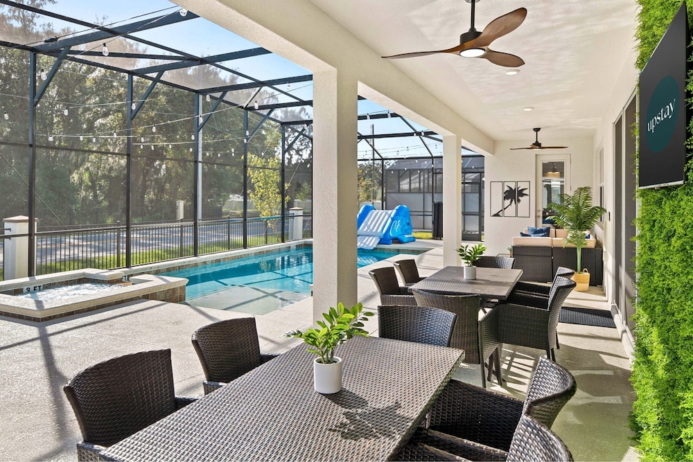 Upstay - 31-guest Home w Pool-hot Tub-cinema-games view 2