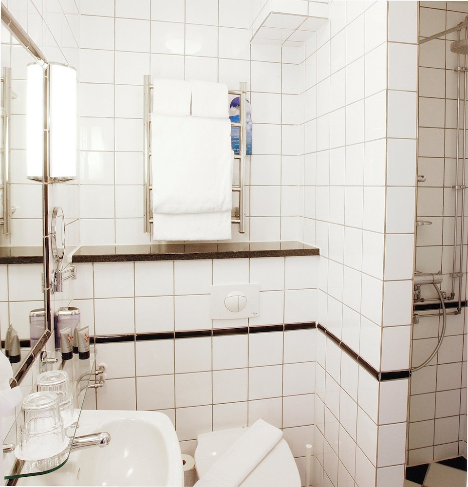 Mayfair Hotel Tunneln 42