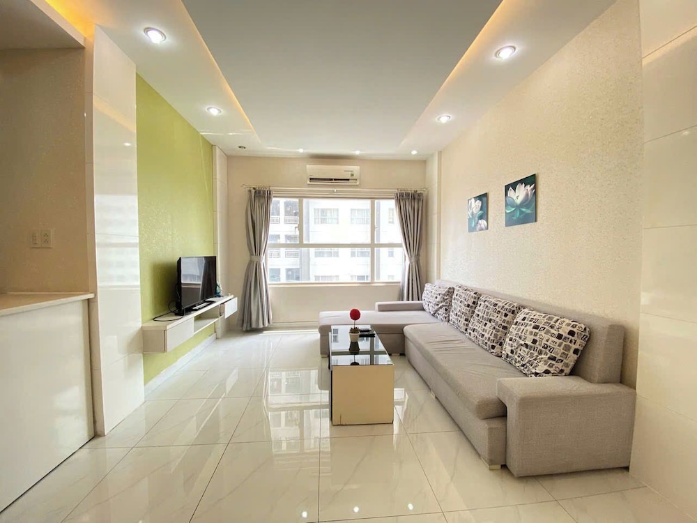 SUNRISE CITY VIEW Retreat