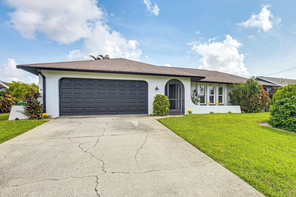 Swim, Hike & Golf: Family Gem in Cape Coral!