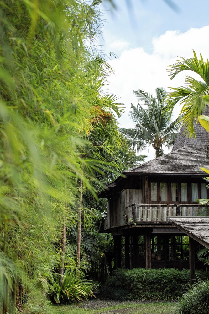 Rumah Hujan