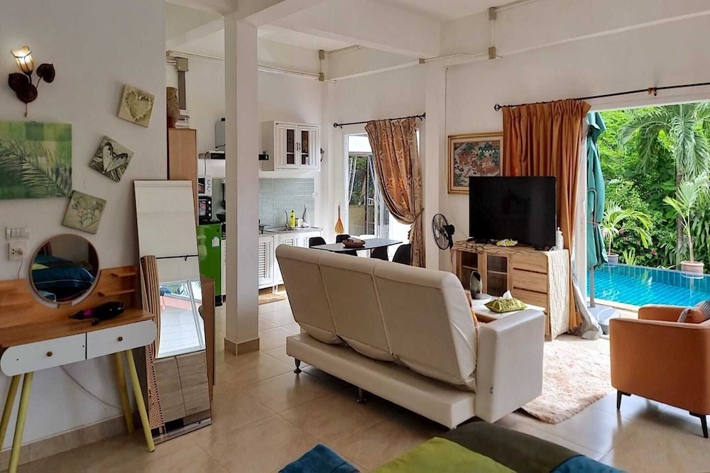 Family Pool Villa Happi near Yanui Beach