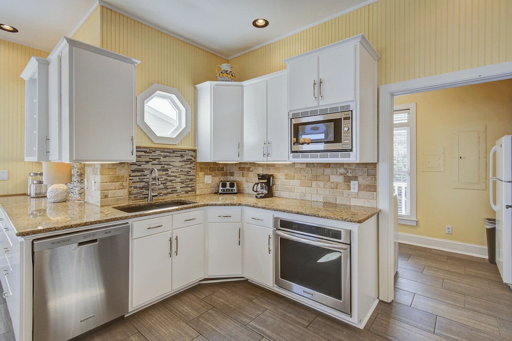 508 Ocean by Avantstay Waterfront, Pool, Beach view 3